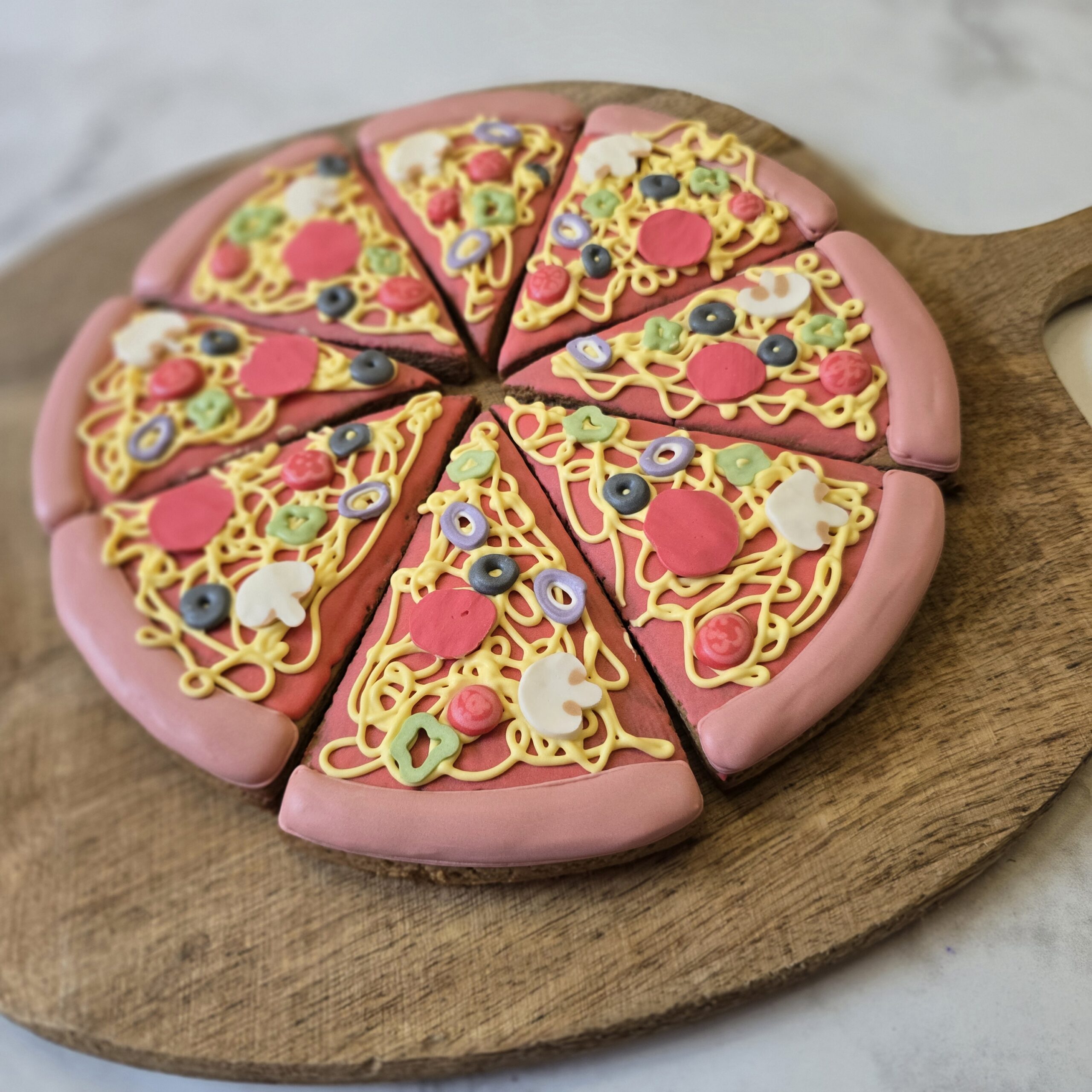 Zestaw pizza w pudełku (8 kawałków) - obrazek 2