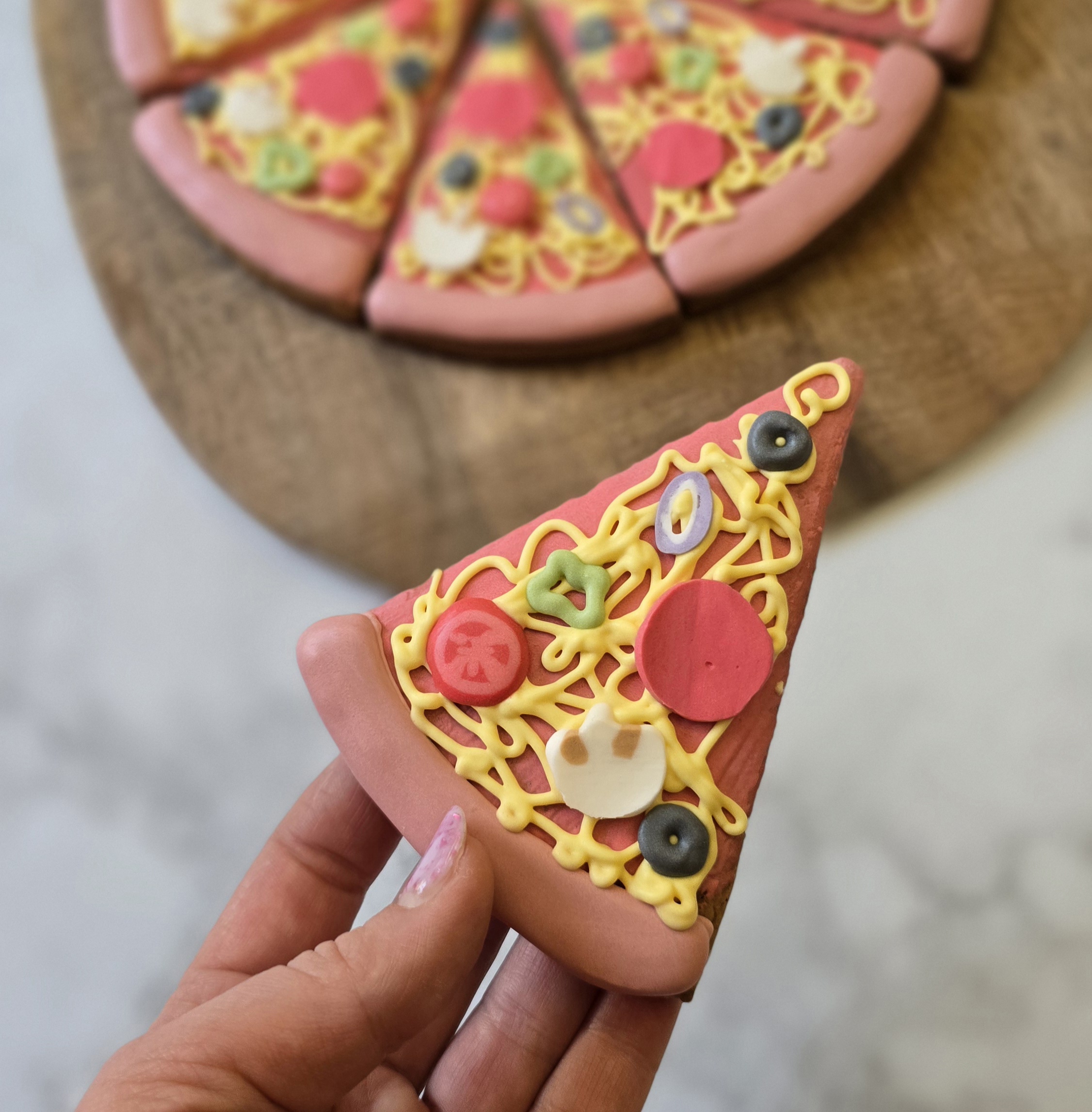 Pizza - kawałek - obrazek 2