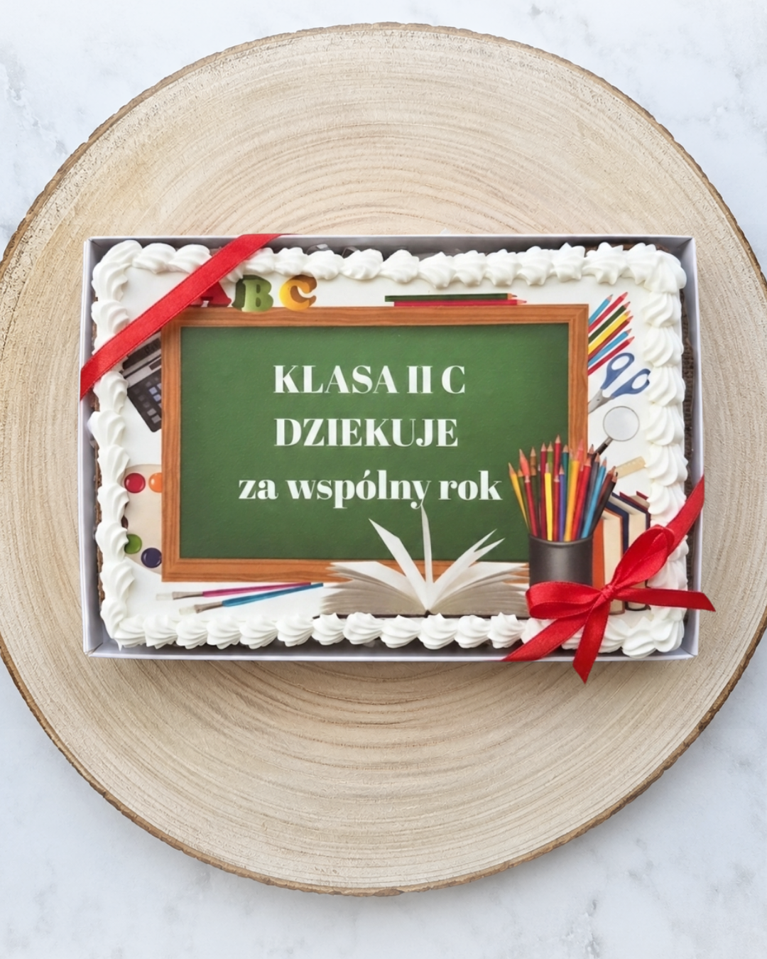 Piernik XXL z grafiką na zakończenie roku 14x20 cm w pudełku